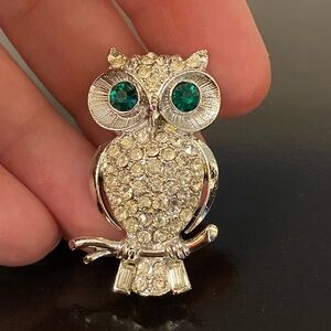 Vintage Rhinestone Owl Brooch Silver-Toned Clear & Emerald-Colored Stones